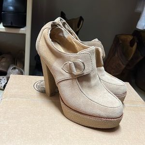 MK booties 6 1/2